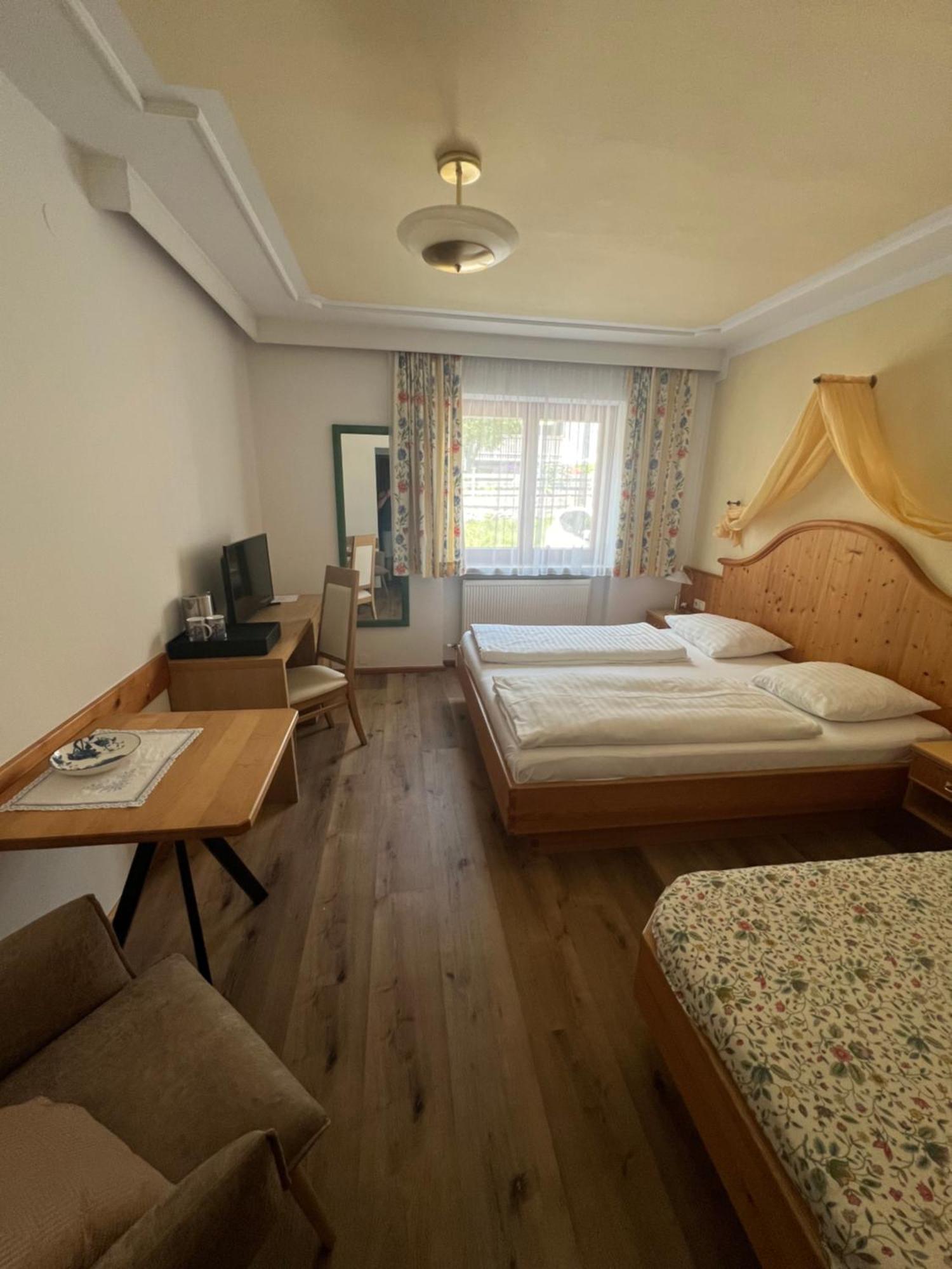 Hettlerhof Hotel Maishofen Ngoại thất bức ảnh